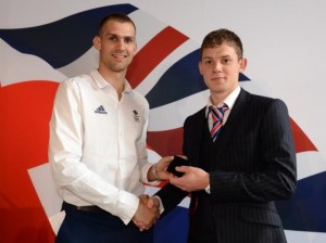 10359_10151514372891270_1612164235_n