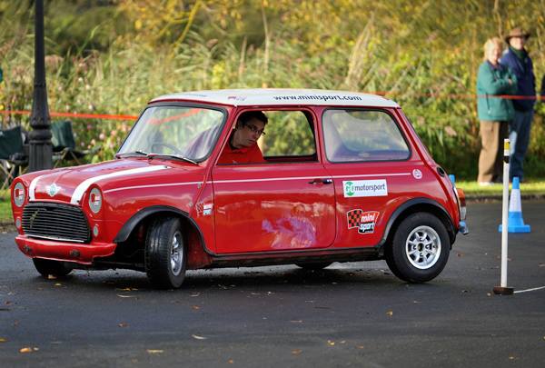 11753660_709555785823548_2430165834380208978_n